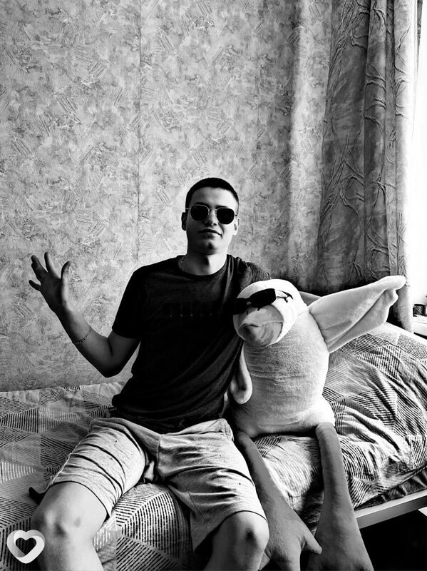 Вова, 23, Зернограде — анкета №2395295
