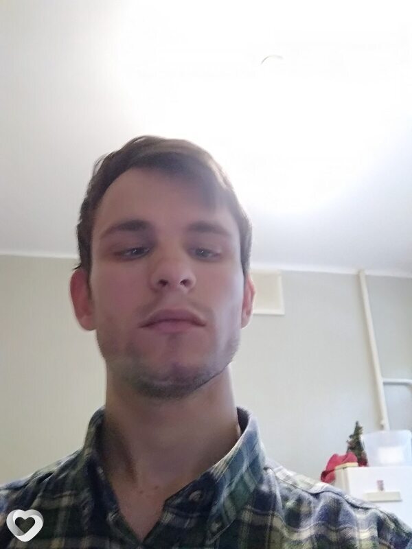 Виктор, 22, Минске — анкета №2395370