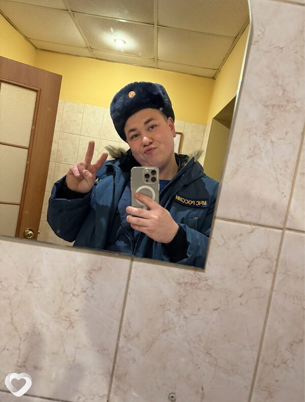 Диитрий, 25, Ярославле — анкета №2396077