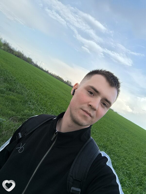 Артур, 26, Шахтах — анкета №2396235