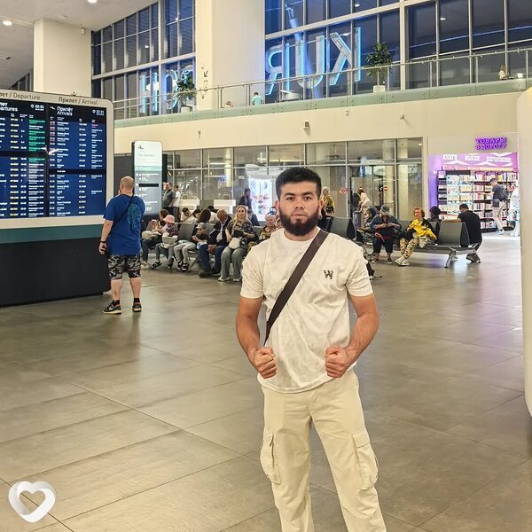 Мурад, 26, Туле — анкета №2396343
