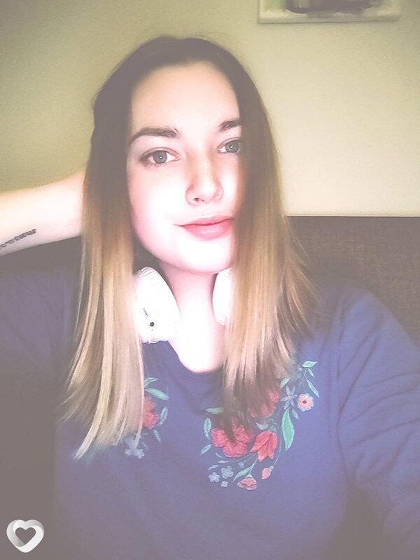 Полина, 25, Архангельске — анкета №2396620