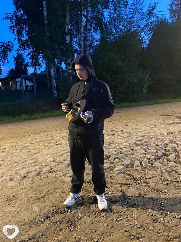 Максим, 23, Санкт-Петербурге — анкета №2396645
