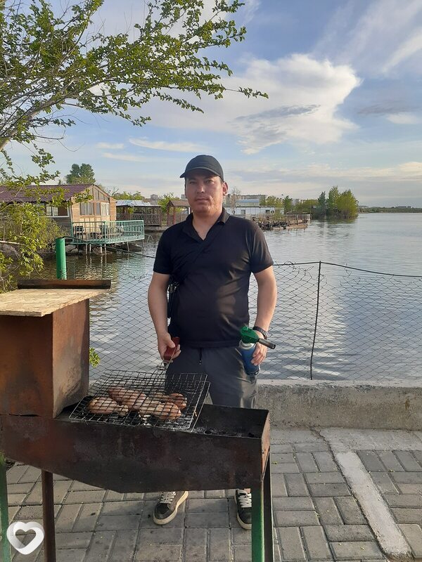 Ерик, 30, Темиртау — анкета №2397038
