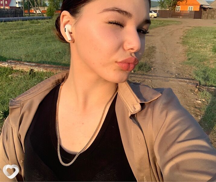 Саша, 19, Иркутске — анкета №2397286