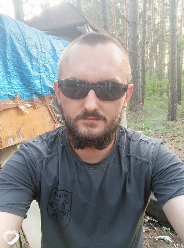 Віктор, 28, Першотравенске — анкета №2398349