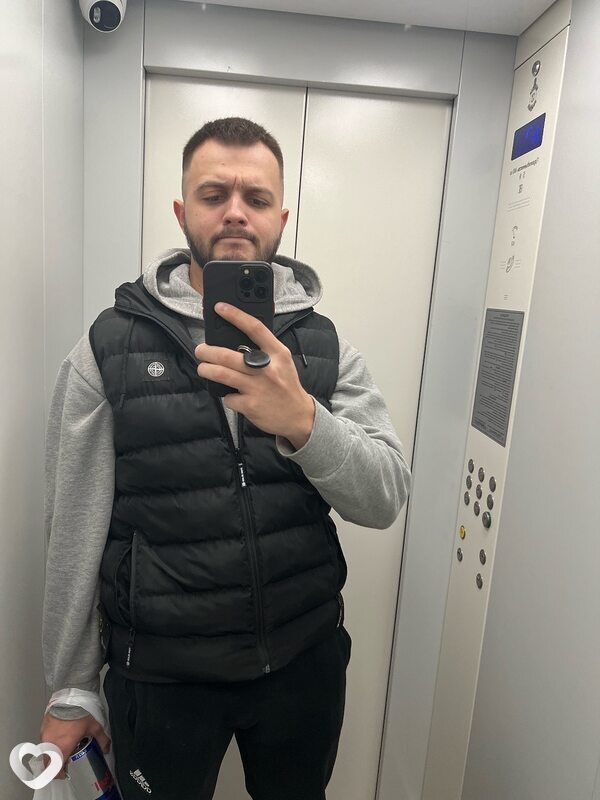 Максим, 27, Воронеже — анкета №2398400