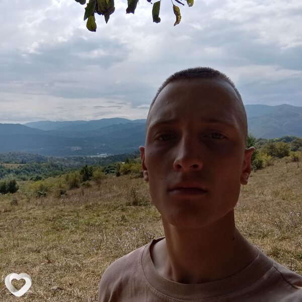 Илья, 23, Санкт-Петербурге — анкета №2399953