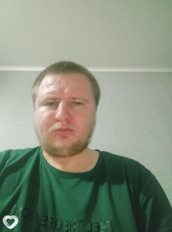 Дмитрий, 29, Витебске — анкета №2400829