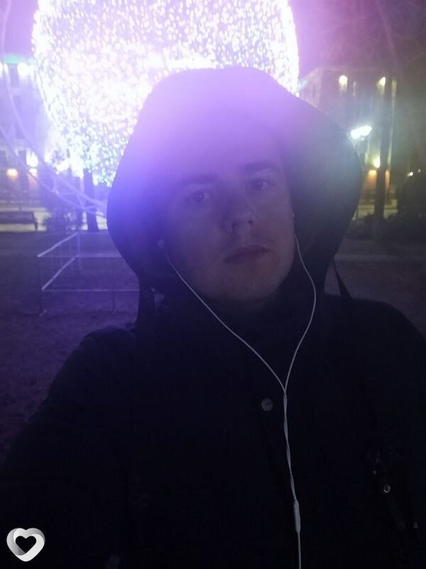 Олег, 28, Гомеле — анкета №2400505