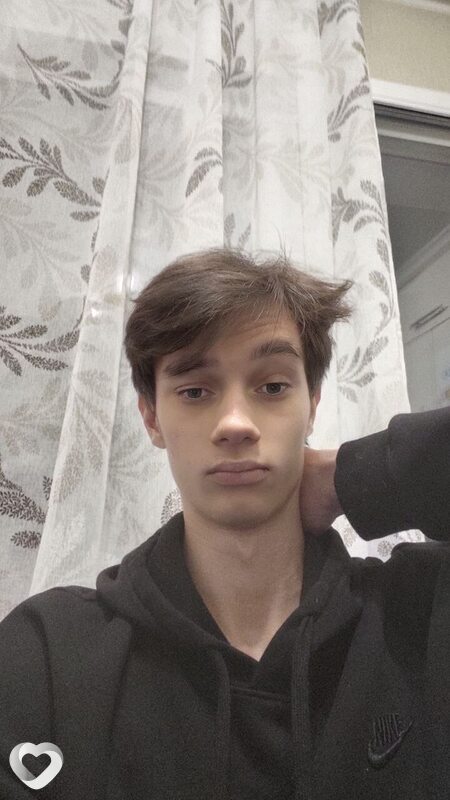Даня, 20, Сургуте — анкета №2401103