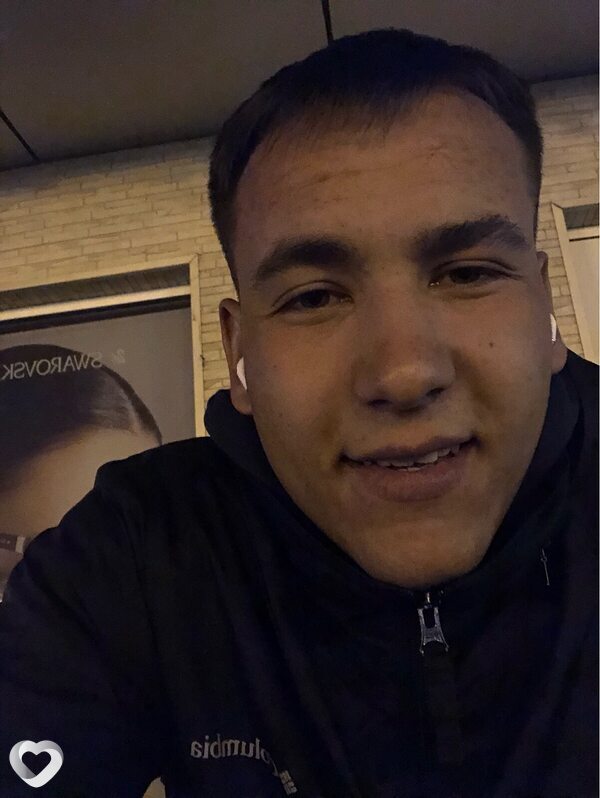 Денис, 23, Хабаровске — анкета №2400963