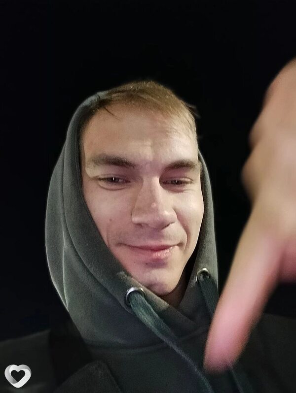 Сашка, 26, Белове — анкета №2401264
