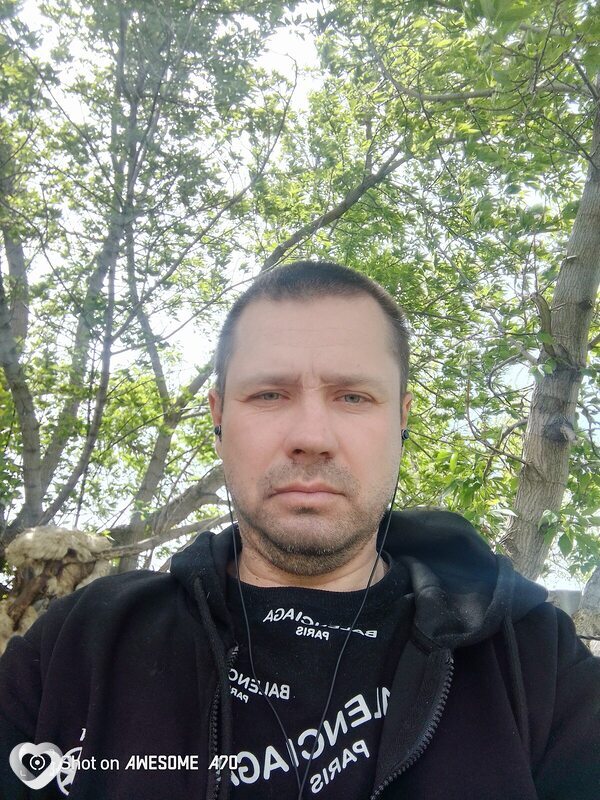 Артём, 41, Саратове — анкета №2401458