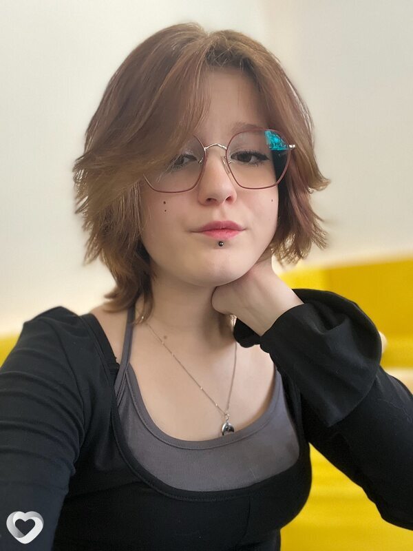 Дарья, 20, Таганроге — анкета №2402288