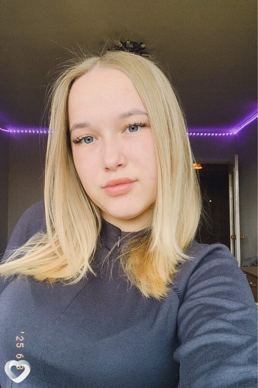 Ульяна Игоревна, 19, Екатеринбурге — анкета №2402680