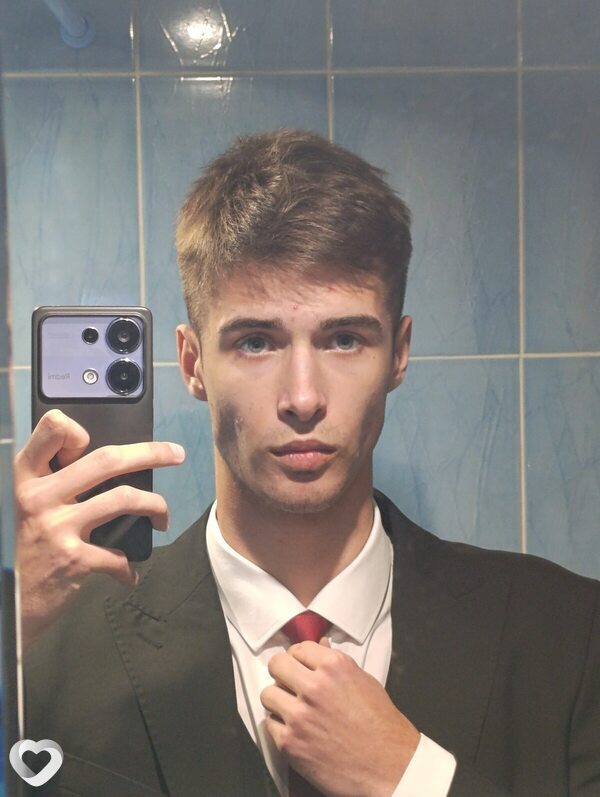 Кирилл, 19, Ростове-на-Дону — анкета №2403106