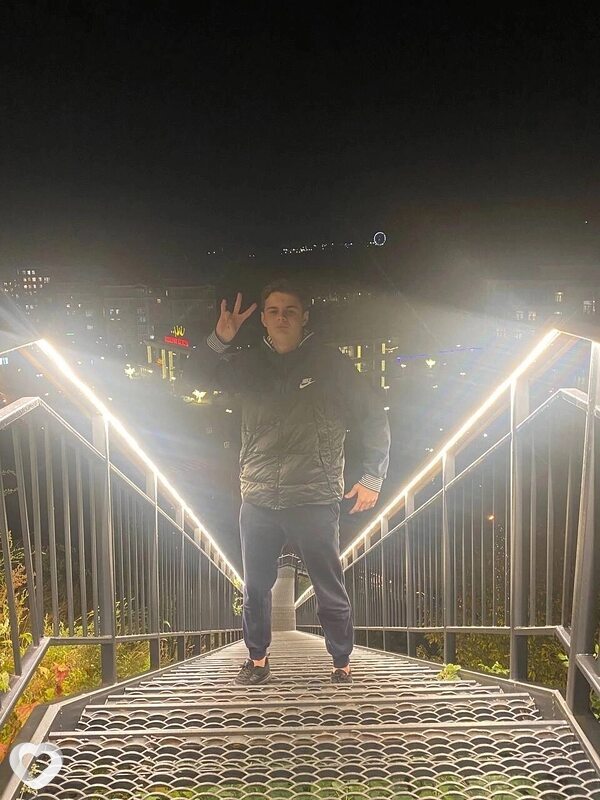 Иван, 23, Екатеринбурге — анкета №2403302