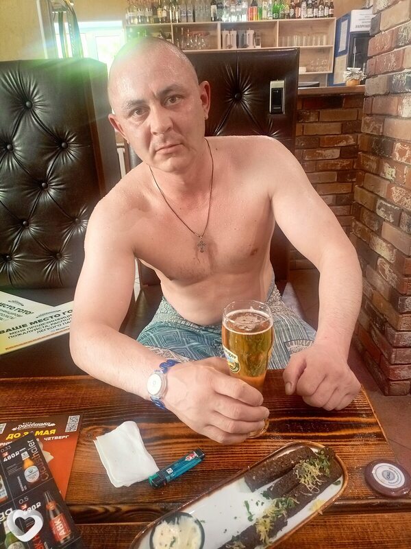 Антон, 35, Шахтерске — анкета №2403495