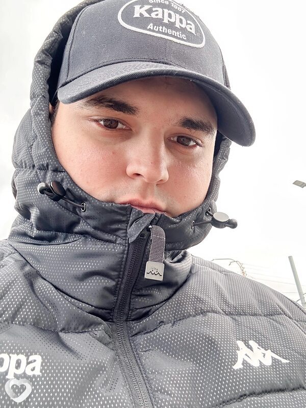 Тимур, 25, Петрозаводске — анкета №2403692
