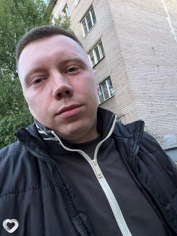 Виктор, 29, Архангельске — анкета №2404307