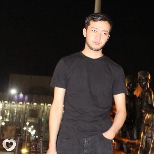 Антон, 23, Москве — анкета №2404329