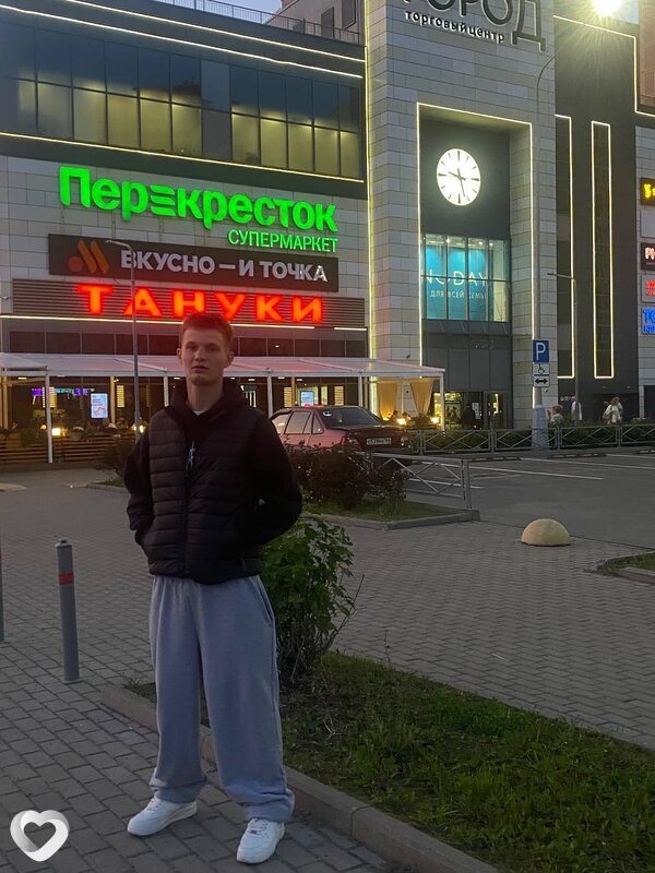 Артем, 22, Долгопрудном — анкета №2405693