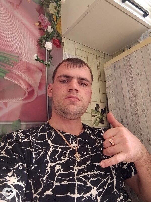Серёга, 29, Нижнем Новгороде — анкета №2406376