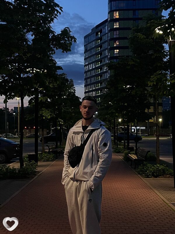 Егор, 22, Санкт-Петербурге — анкета №2406174