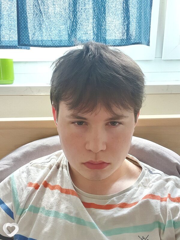 Саша, 19, Днепр — анкета №2406605