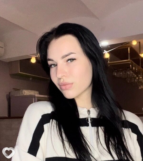 Анна, 25, Санкт-Петербурге — анкета №2406522
