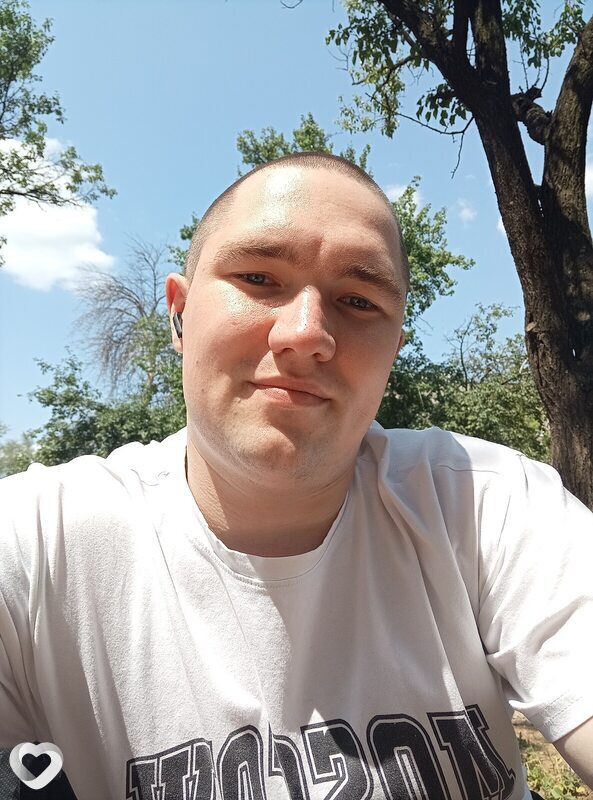 Денис, 26, Антраците — анкета №2407401