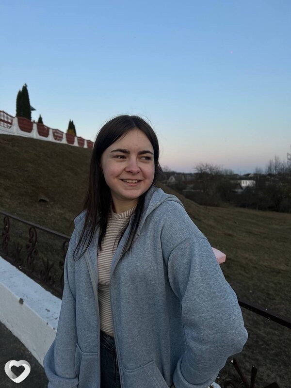 Марина, 25, Молодечно — анкета №2407712