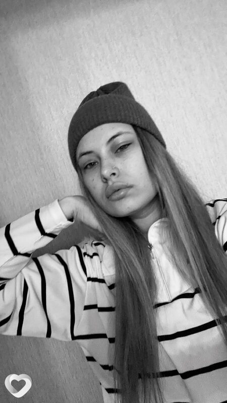 Карина, 21, Красноярске — анкета №2408163