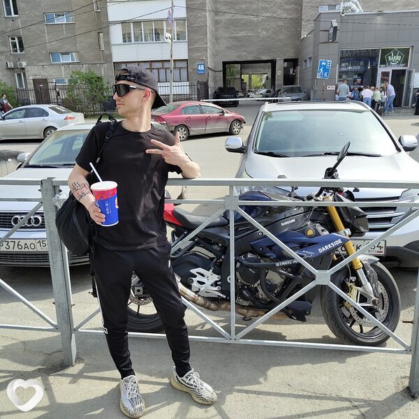Данил, 25, Новосибирске — анкета №2408655