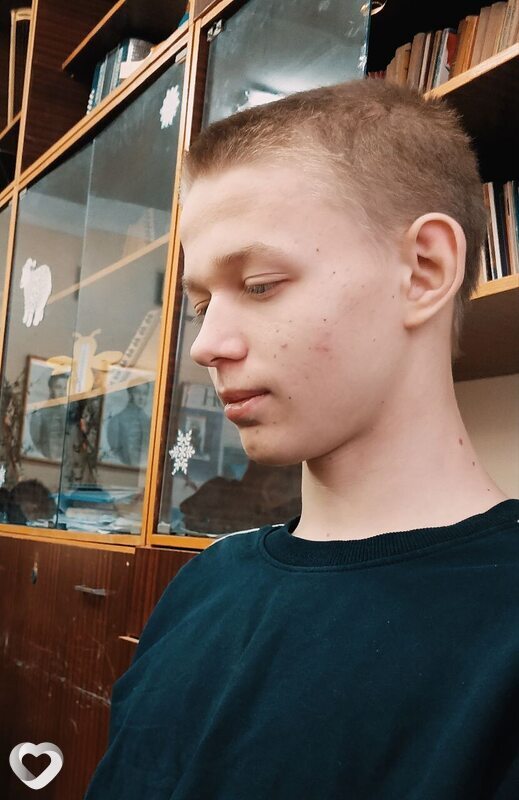 Николай, 19, Москве — анкета №2408935