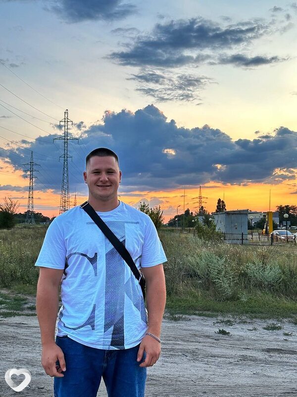 Кирилл, 22, Белгороде — анкета №2408609