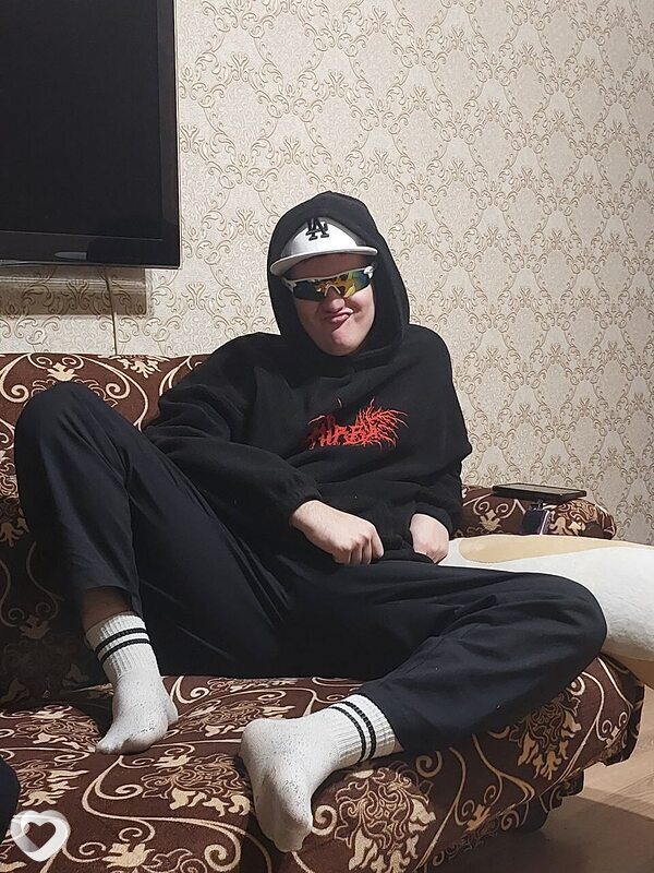 Димасик, 20, Кирове — анкета №2408971
