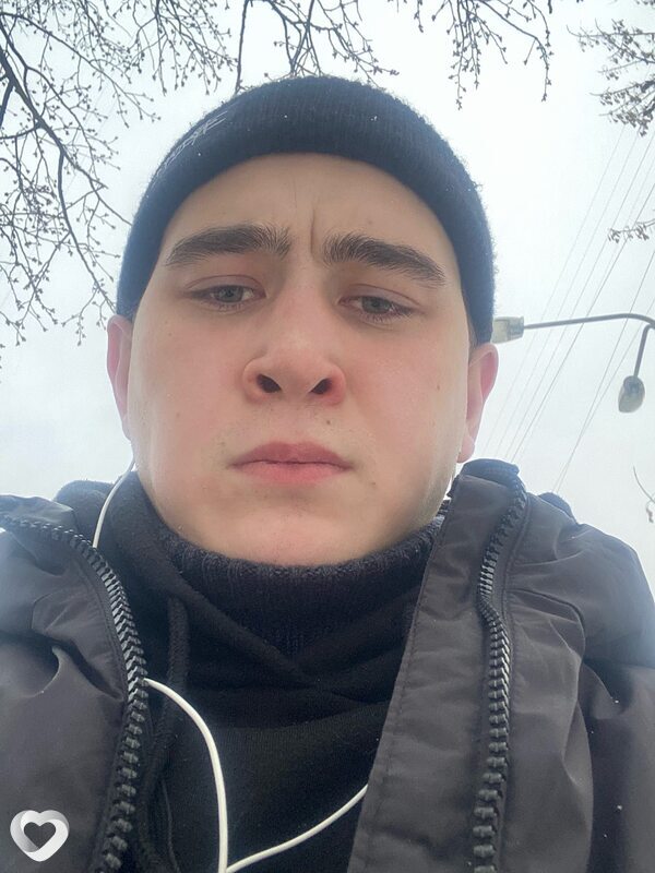 Влад, 22, Перми — анкета №2409338