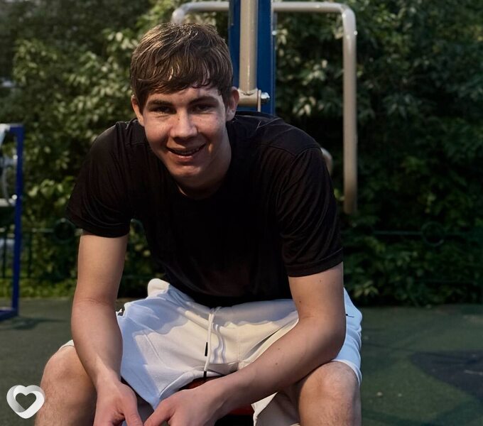 Руслан, 26, Бронницах — анкета №2409357