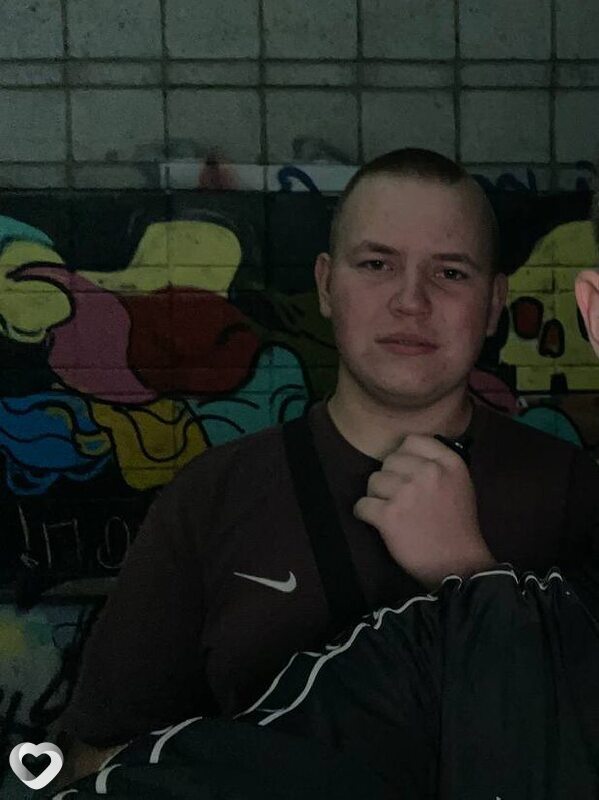 Сергей, 19, Новосибирске — анкета №2409632