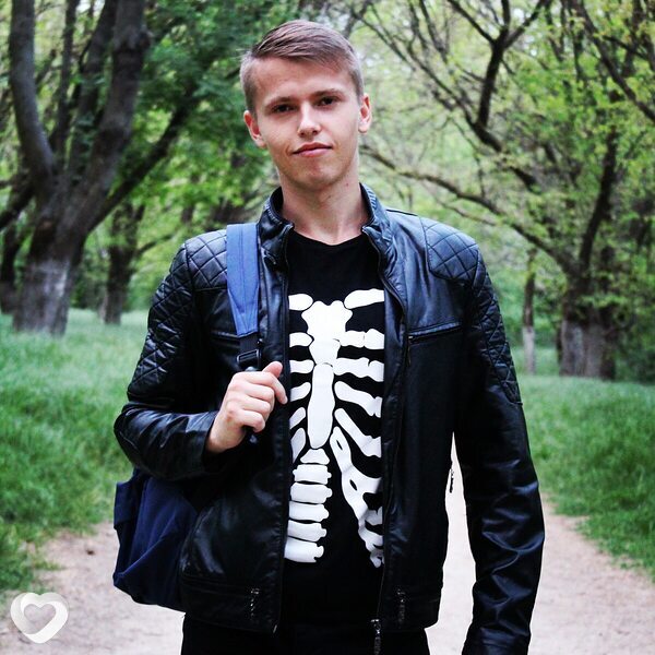 Дима, 31, Керчи — анкета №2409673