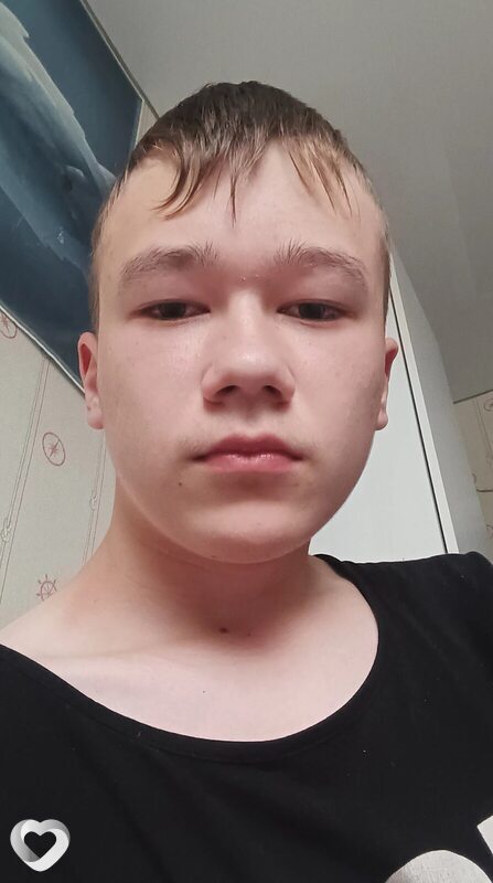 Денис, 19, Верхнем Уфалее — анкета №2409986