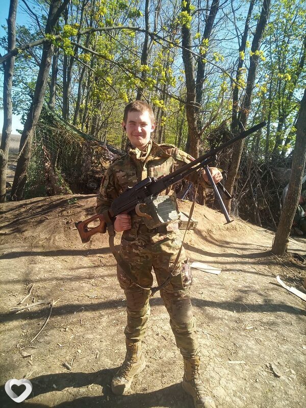 Саня, 21, Кирове — анкета №2410480