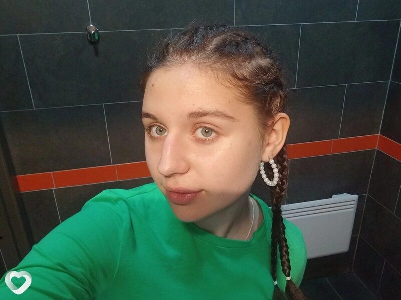 Екатерина, 19, Москве — анкета №2410436