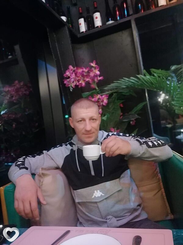Алекс, 44, Уссурийске — анкета №2410581