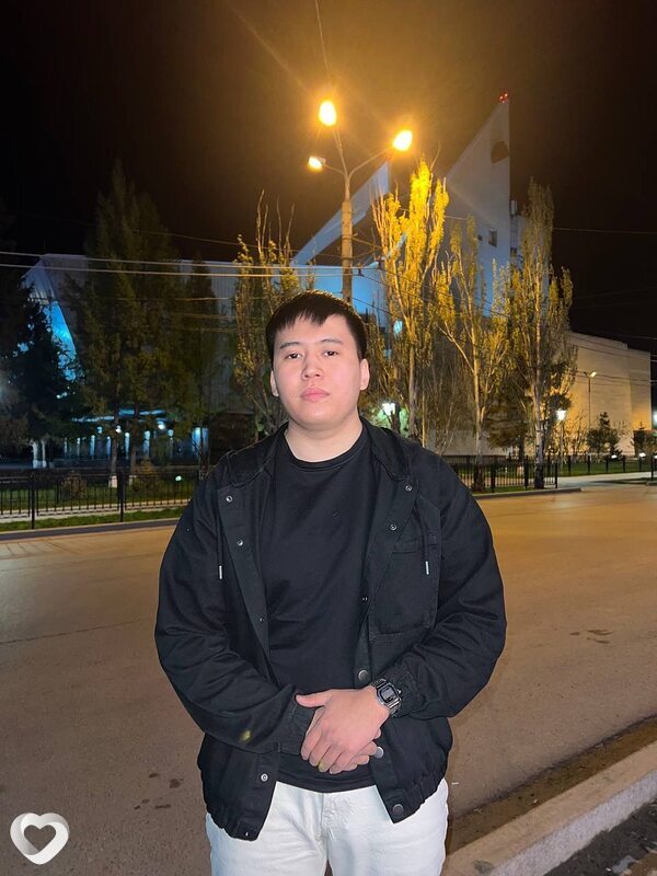 Жаслан, 20, Омске — анкета №2410451
