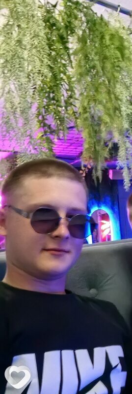 Алексей, 20, Комсомольске-на-Амуре — анкета №2411039