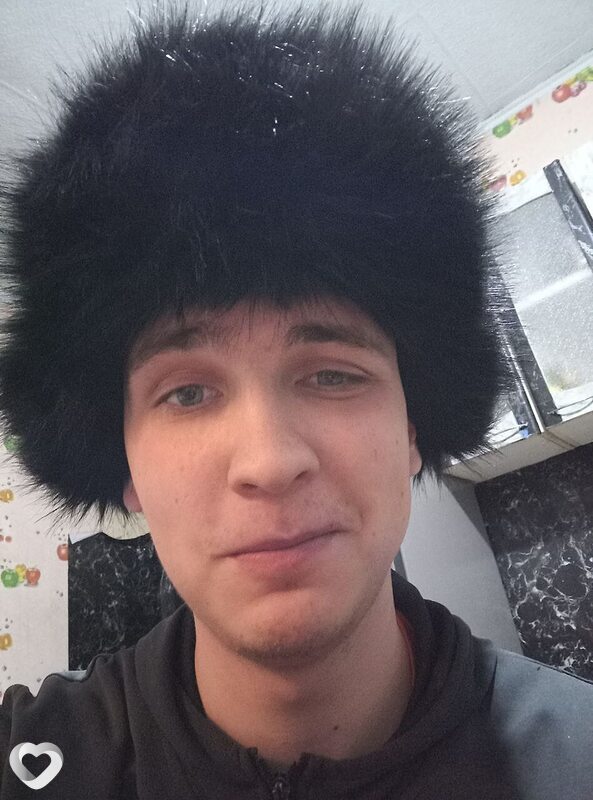 Валентин, 24, Тулуне — анкета №2411070