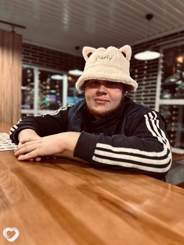 Даня, 21, Челябинске — анкета №2410803